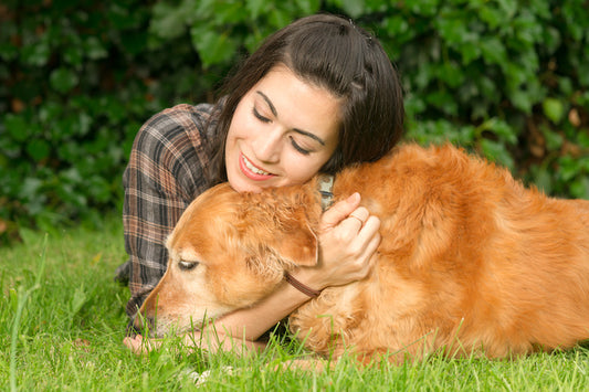 Author Explores Pet Loss Grief Across History and Countries